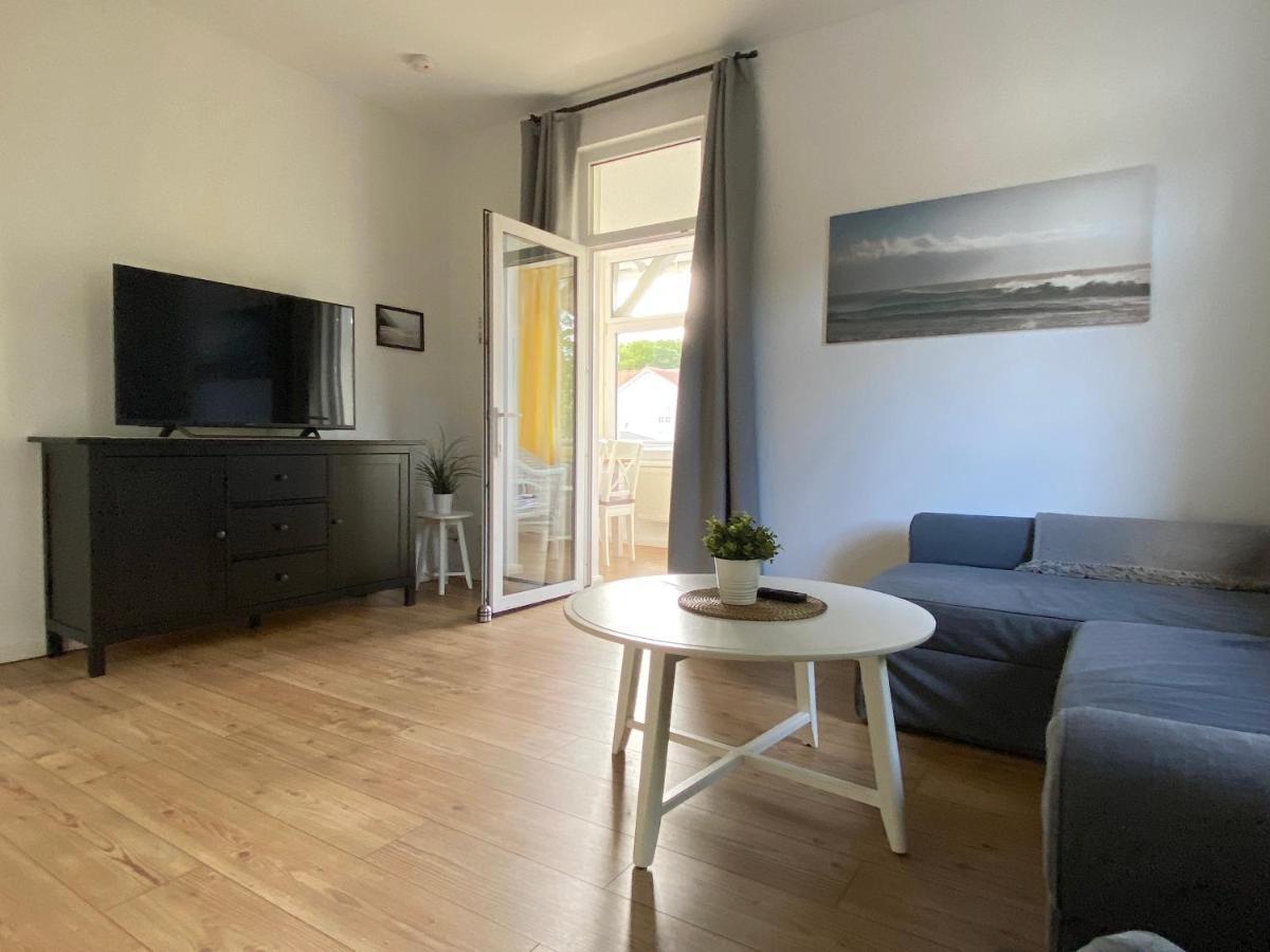 Villa Meeresgruss Sellin  Ngoại thất bức ảnh